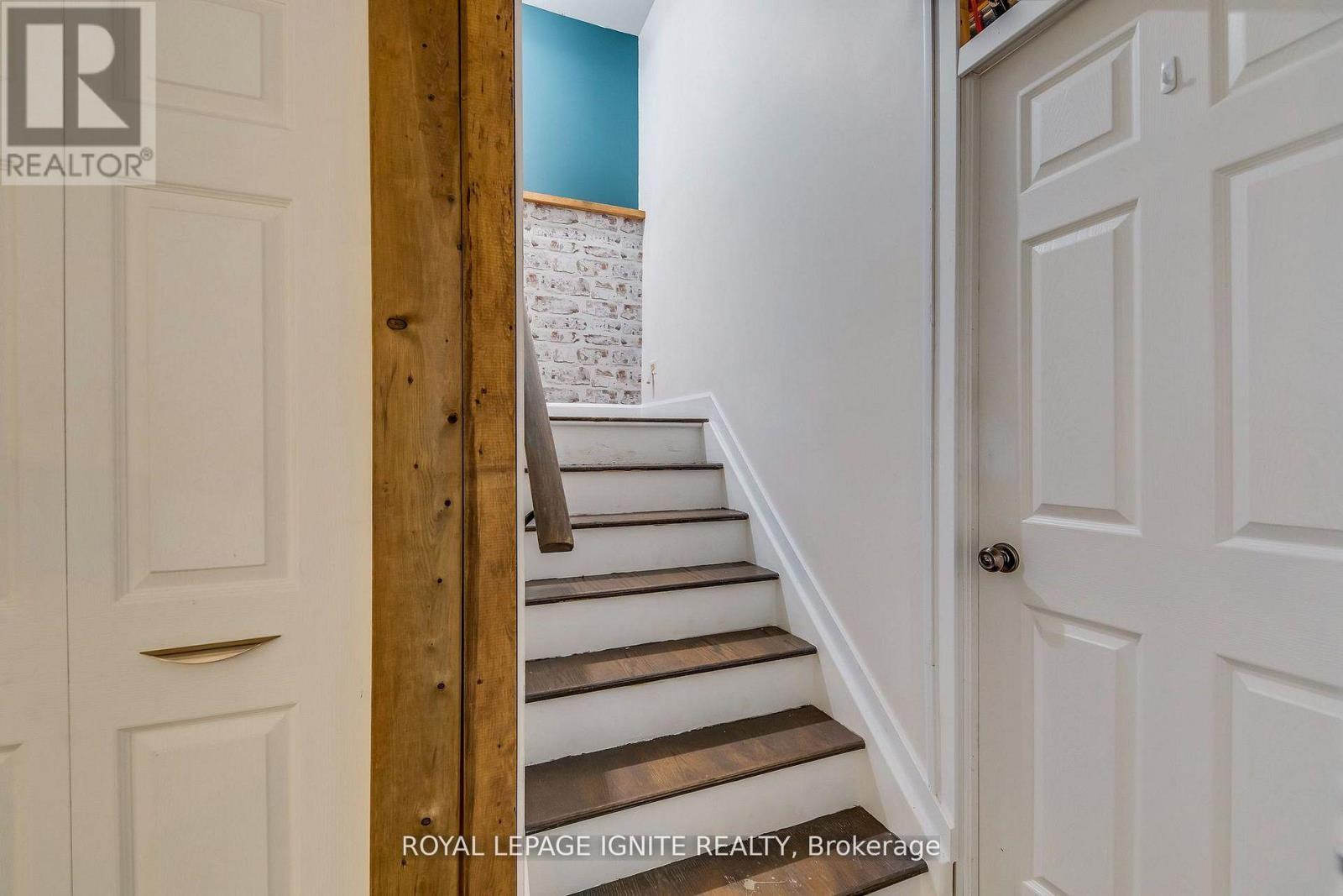 64 Templewood Drive, Kitchener, Ontario  N2R 1X3 - Photo 34 - X13152620