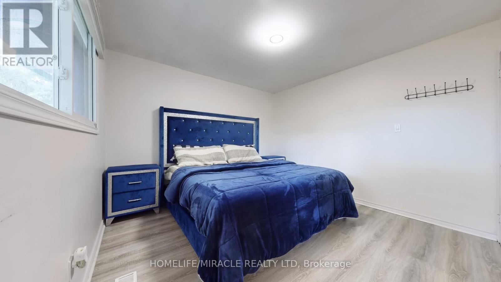 374 Book Road, Grimsby, Ontario  L3M 2M6 - Photo 21 - X13152622
