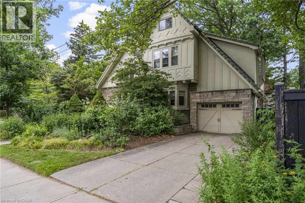 2 Oak Knoll Drive, Hamilton, Ontario  L8S 4C3 - Photo 47 - 40830307