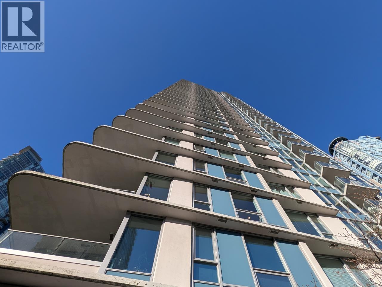 1006 188 KEEFER PLACE, Vancouver, British Columbia