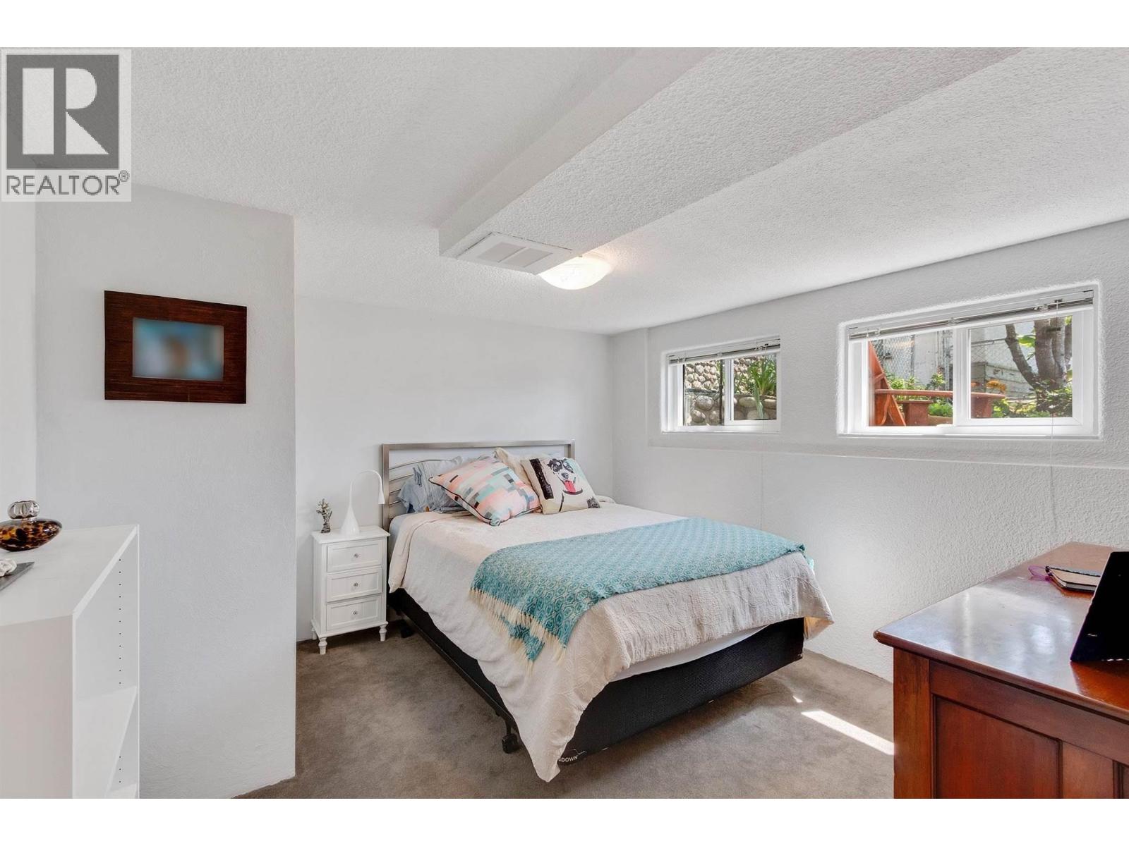 4860 Eton Street, Burnaby, British Columbia  V5C 1K9 - Photo 14 - R3125993