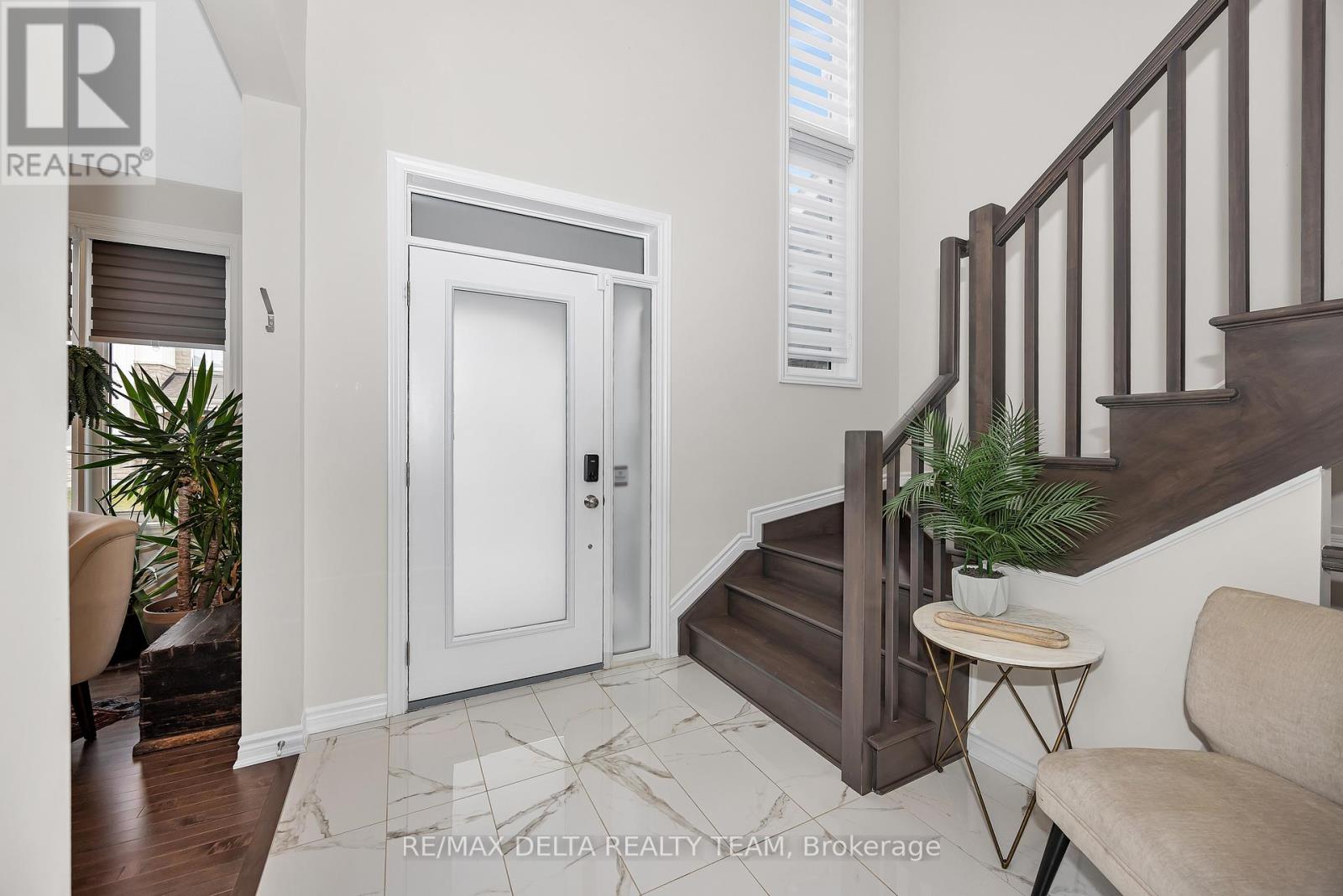 748 Vennecy Terrace, Ottawa, Ontario  K1W 1H2 - Photo 5 - X13152680