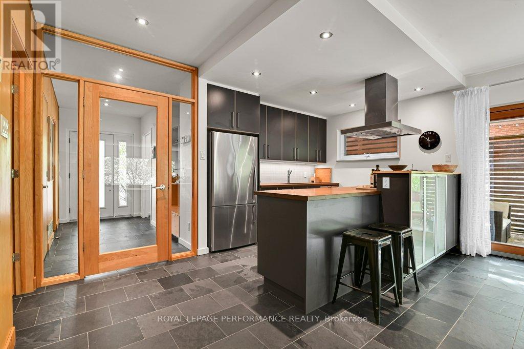 29 Mount Pleasant Avenue, Ottawa, Ontario  K1S 0L7 - Photo 8 - X13152682
