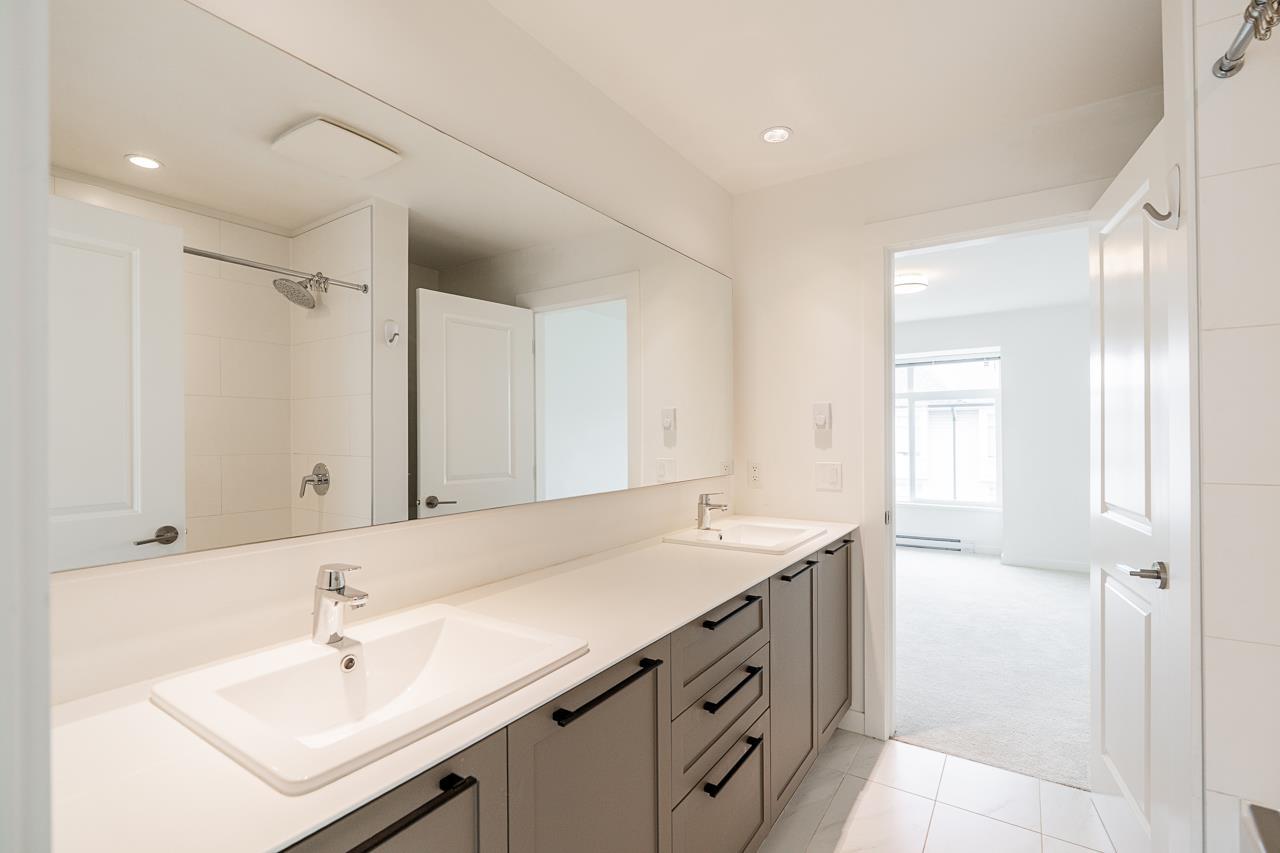 28 2838 Livingstone Avenue, Abbotsford, British Columbia  V2T 0J1 - Photo 21 - R3126076