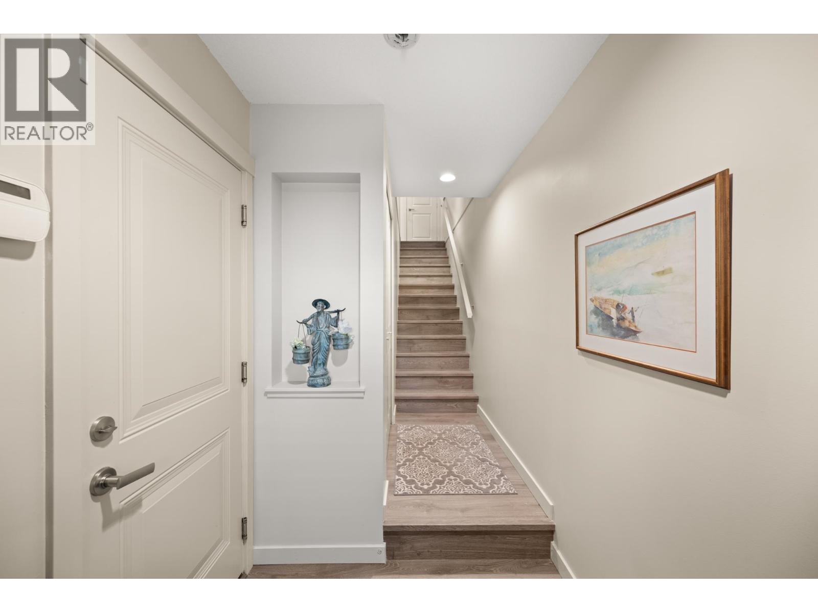 18 3461 Princeton Avenue, Coquitlam, British Columbia  V3E 0M2 - Photo 3 - R3125679