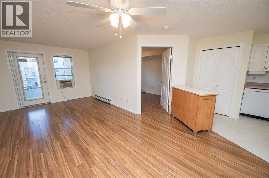 233, 56 Carroll Crescent, Red Deer, Alberta  T4P 3Y3 - Photo 5 - A2292188