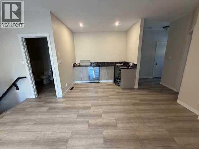421 Sherwood Place W, Lethbridge, Alberta  T1K 6E5 - Photo 10 - A2278434
