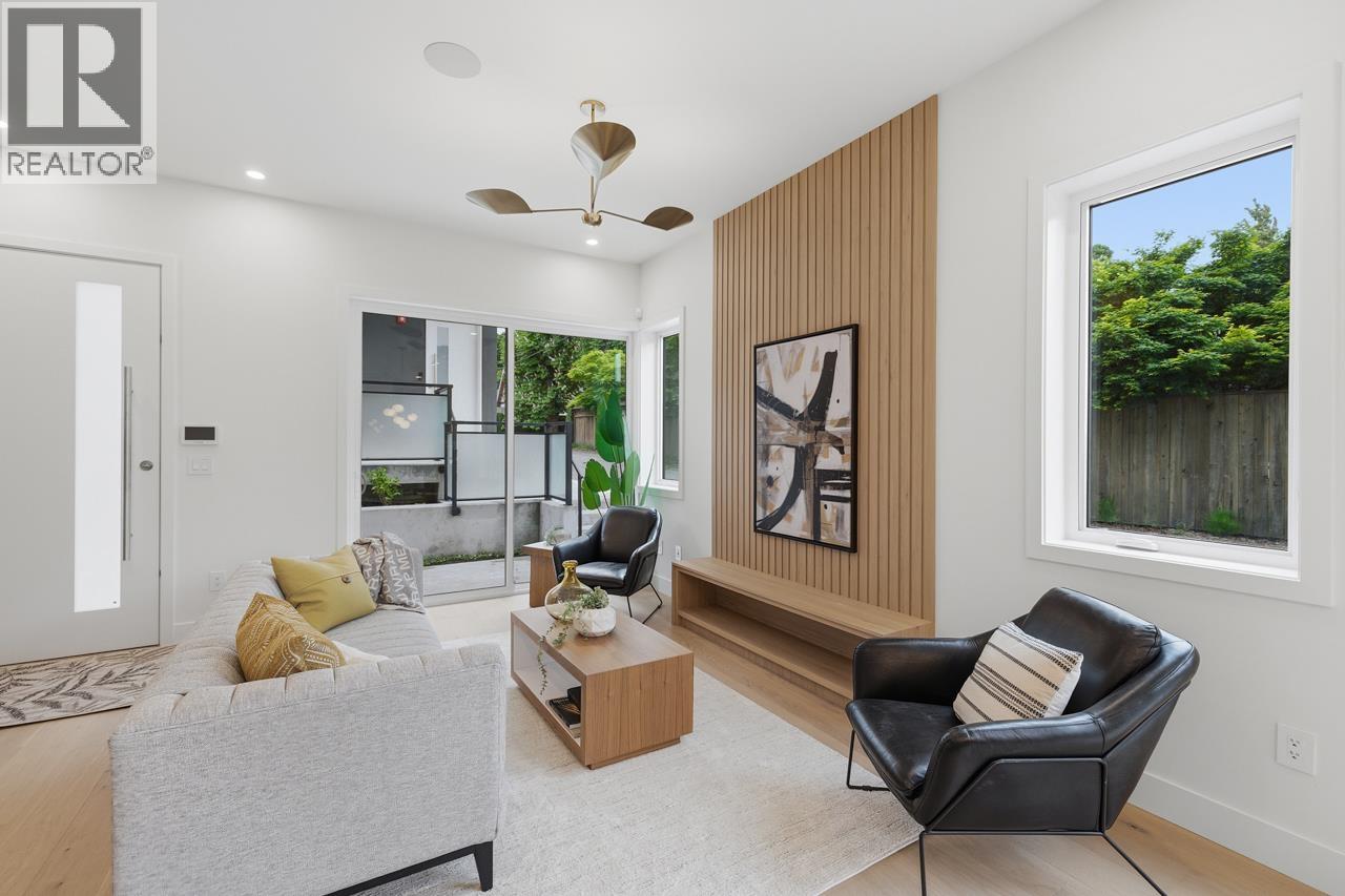 1 2509 Kitchener Street, Vancouver, British Columbia  V5K 3C7 - Photo 6 - R3126038