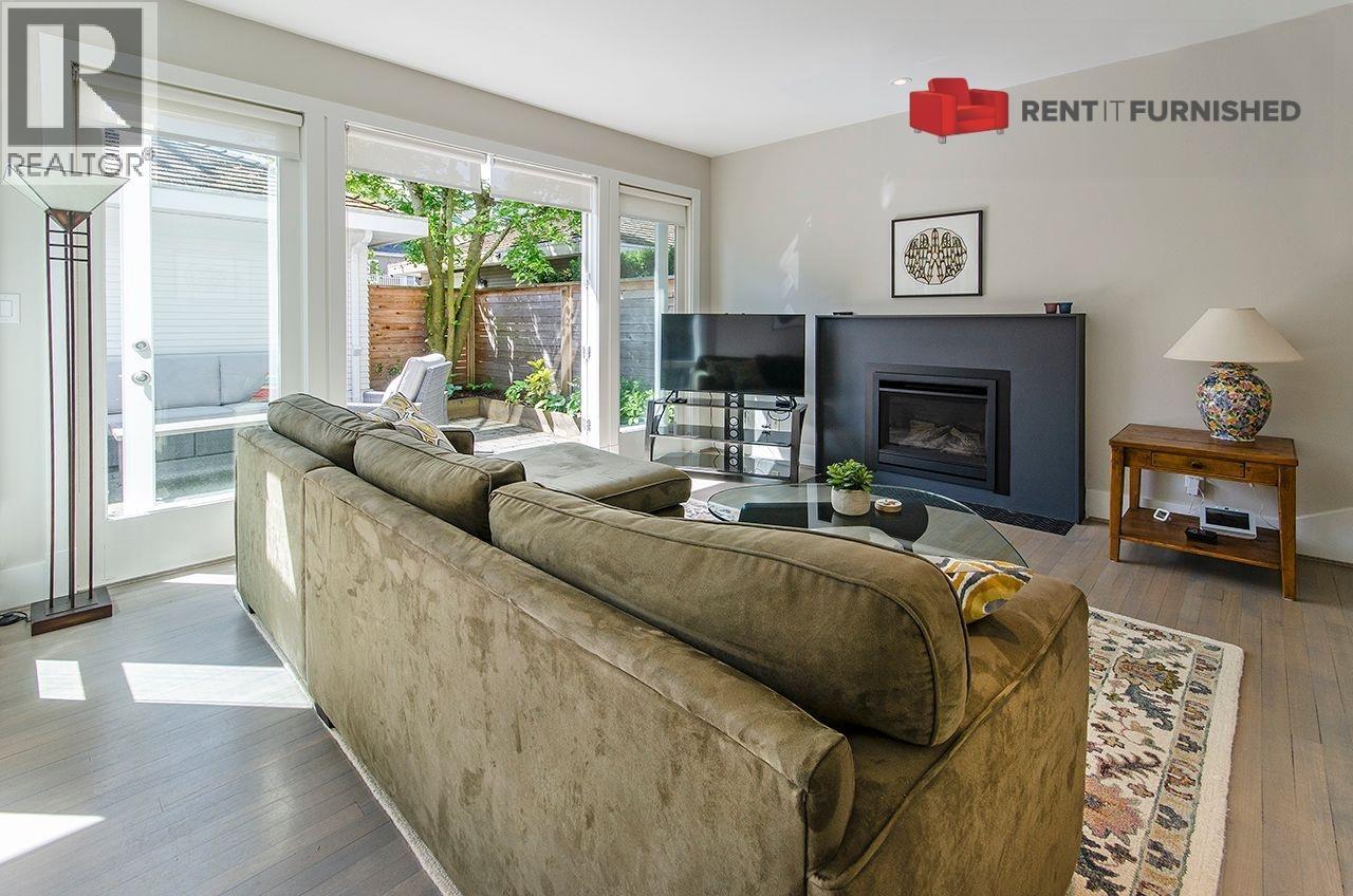 Duplex 2964 Point Grey Road, Vancouver, British Columbia  V6K 1B1 - Photo 9 - R3126065