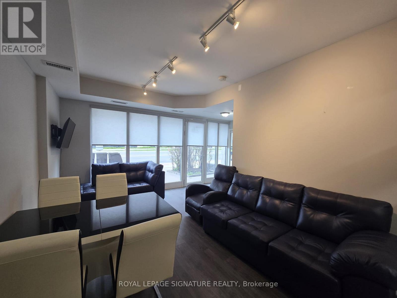 3 - 726 SHEPPARD AVENUE W