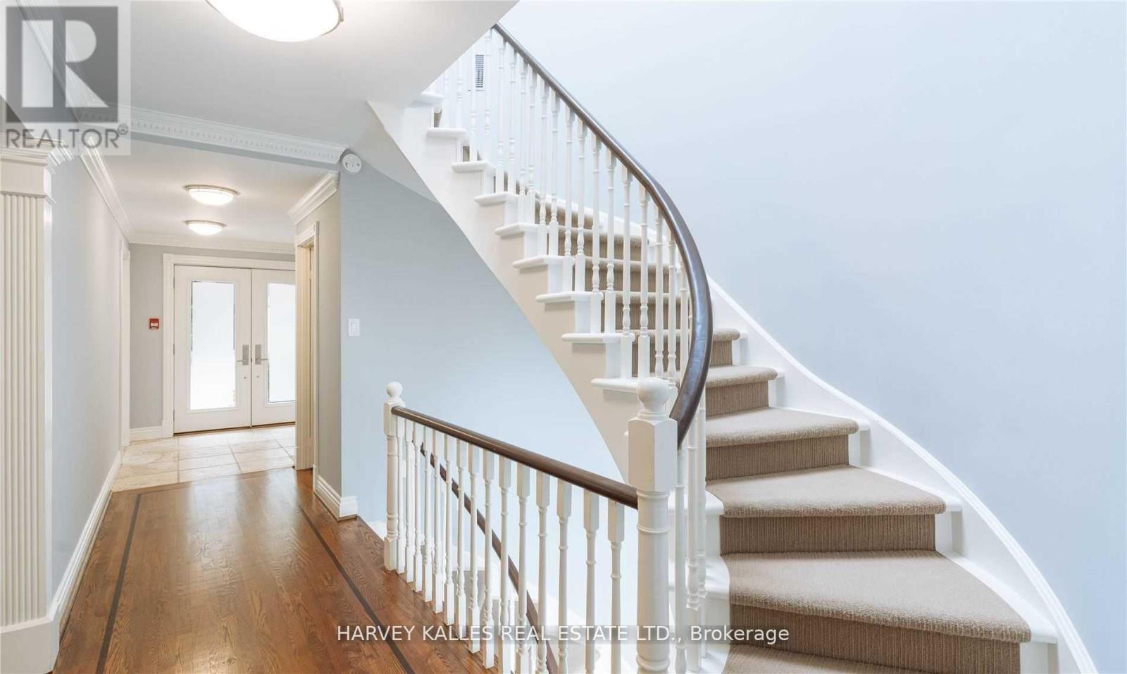 22 Lower Village Gate, Toronto, Ontario  M5P 3L7 - Photo 15 - C13152688