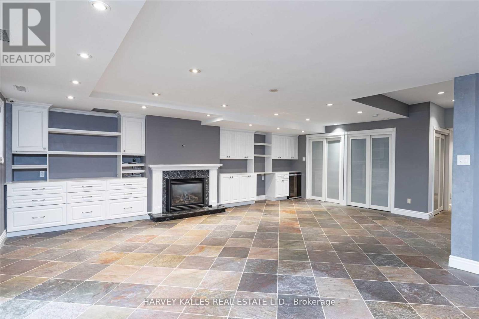 22 Lower Village Gate, Toronto, Ontario  M5P 3L7 - Photo 32 - C13152688