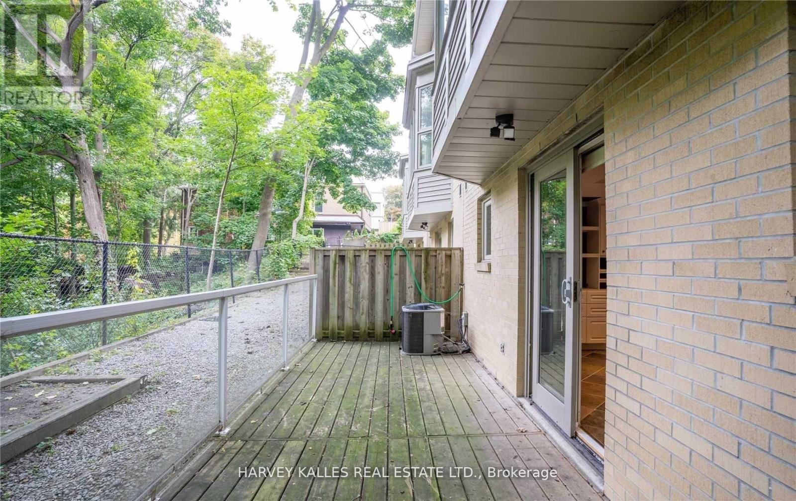 22 Lower Village Gate, Toronto, Ontario  M5P 3L7 - Photo 38 - C13152688