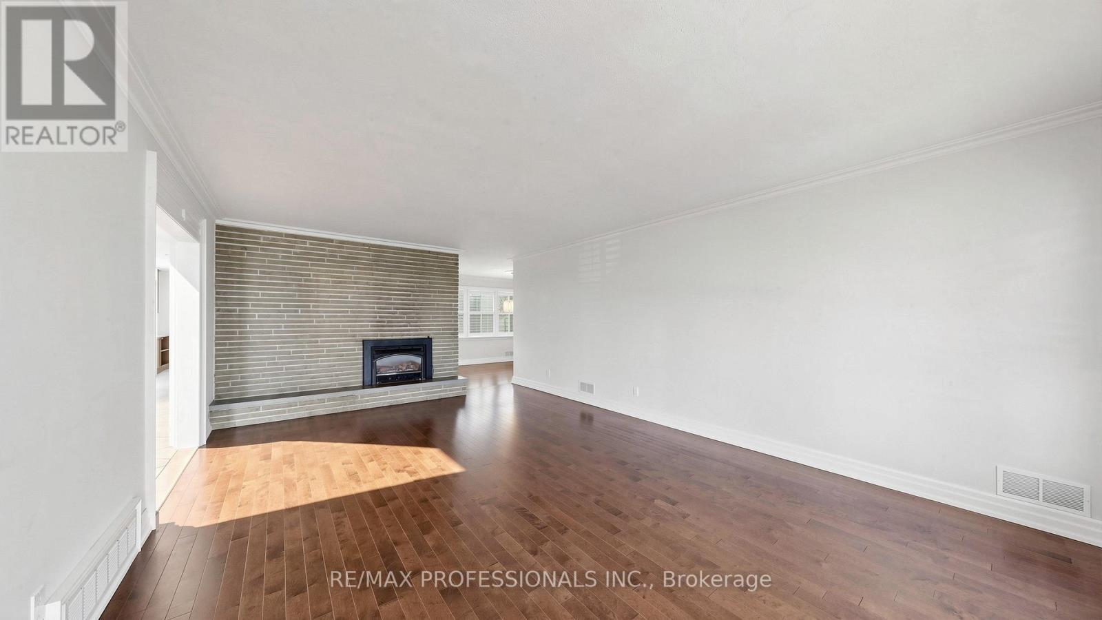 26 Abilene Drive, Toronto, Ontario M9A 2M8 - Photo 13 - W13152458