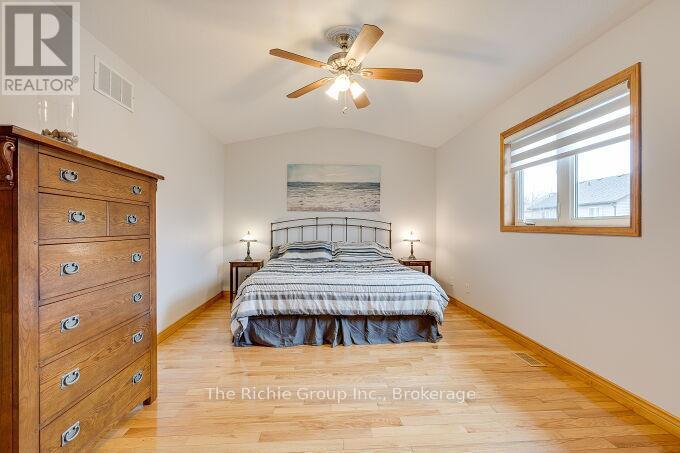624 Cedar Street W, Shelburne, Ontario  L9V 2W6 - Photo 25 - X12940404