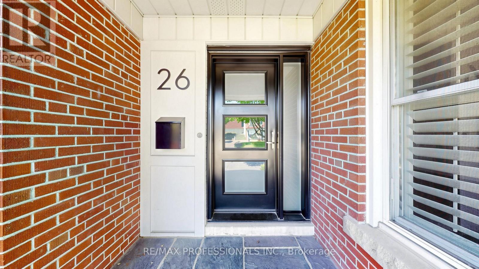 26 Abilene Drive, Toronto, Ontario M9A 2M8 - Photo 8 - W13152458