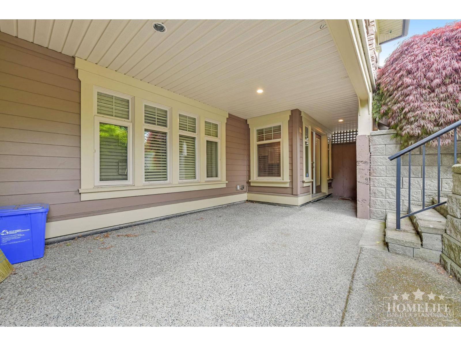 Basement 14066 24 AVENUE, Surrey, British Columbia
