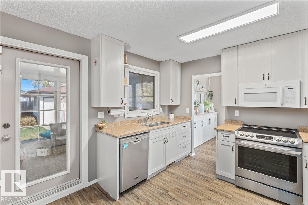 9504 96 St, Morinville, Alberta  T8R 1H8 - Photo 11 - E4488902