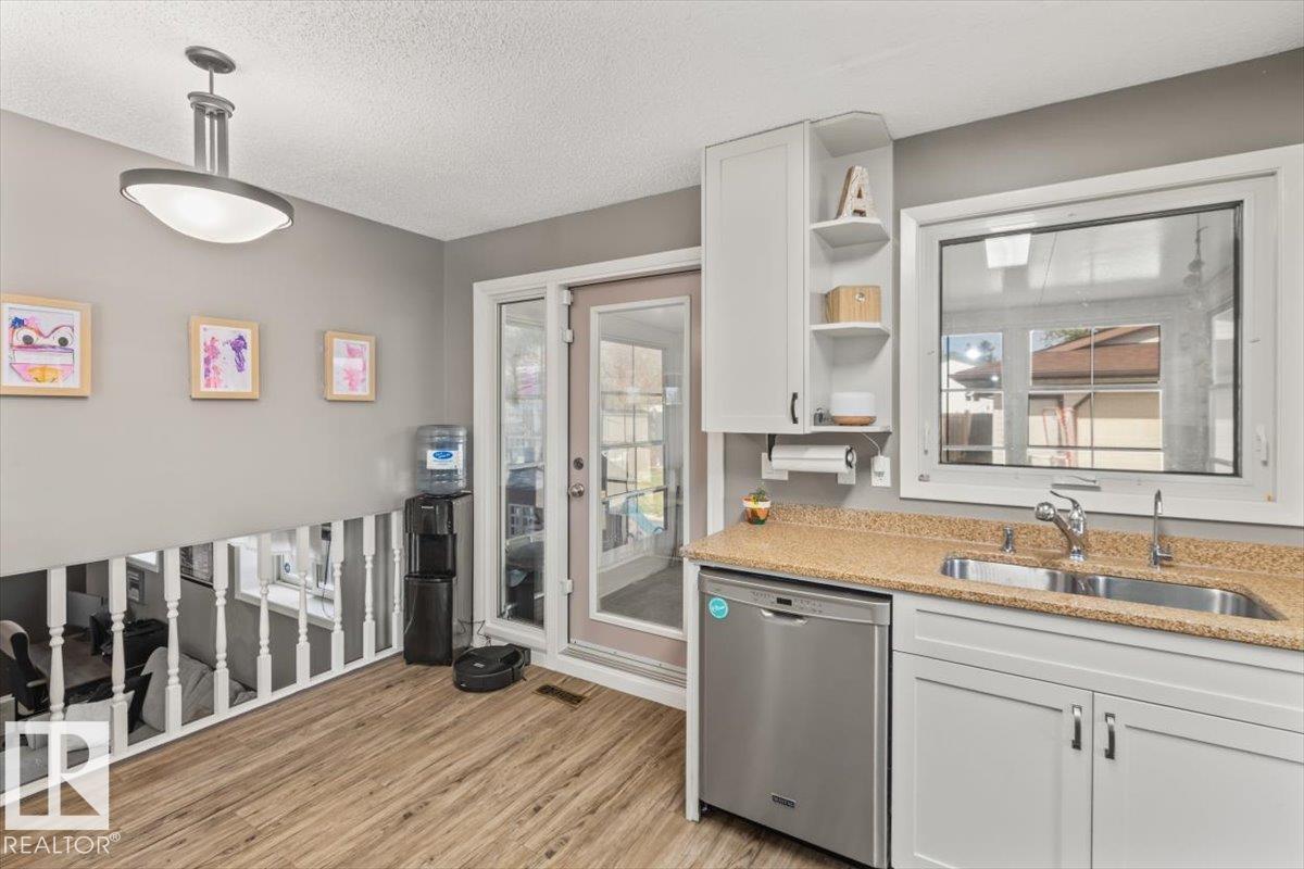 9504 96 St, Morinville, Alberta  T8R 1H8 - Photo 9 - E4488902