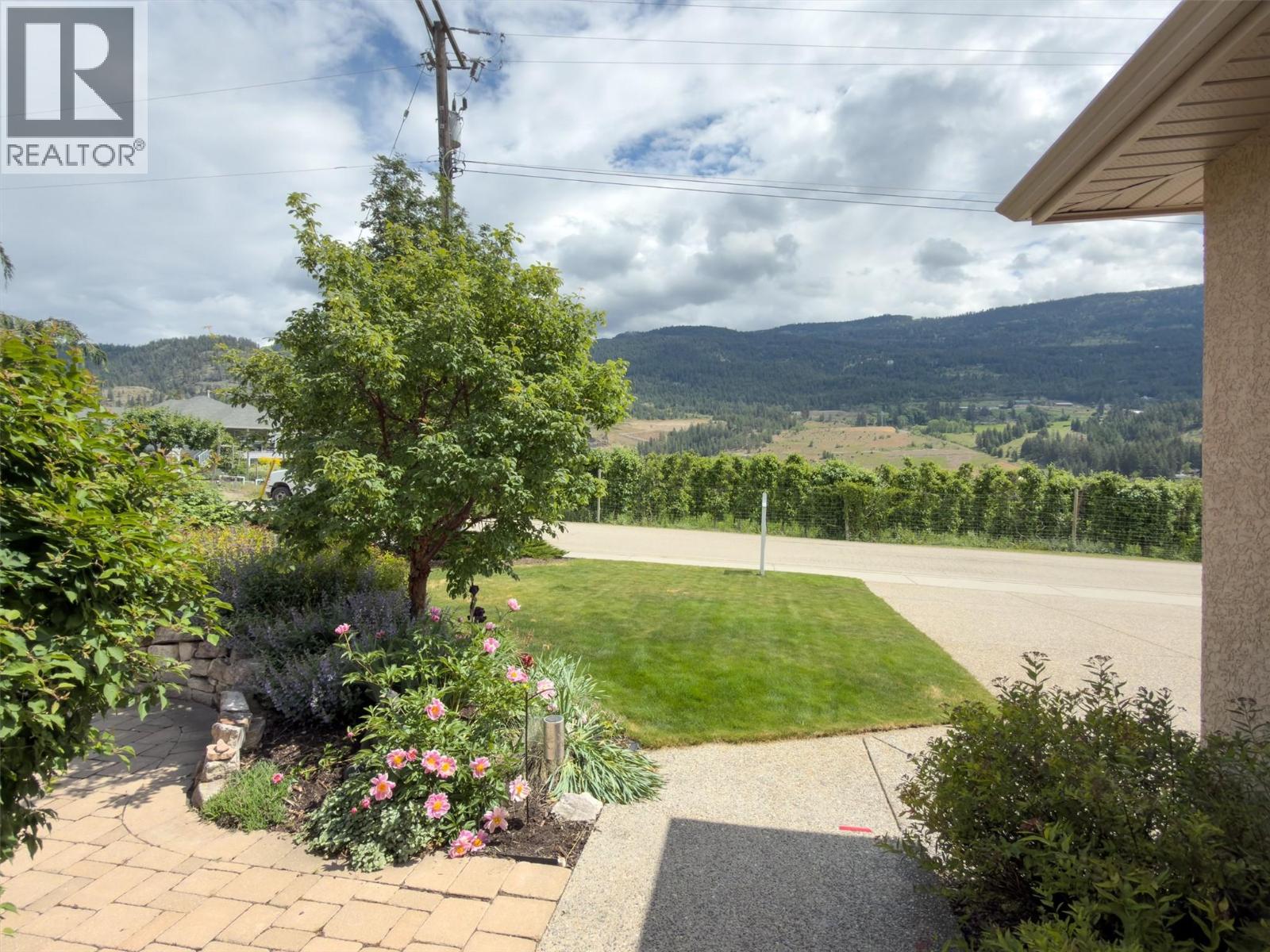 15738 Greenhow Road, Lake Country, British Columbia  V4V 2E6 - Photo 90 - 10387096