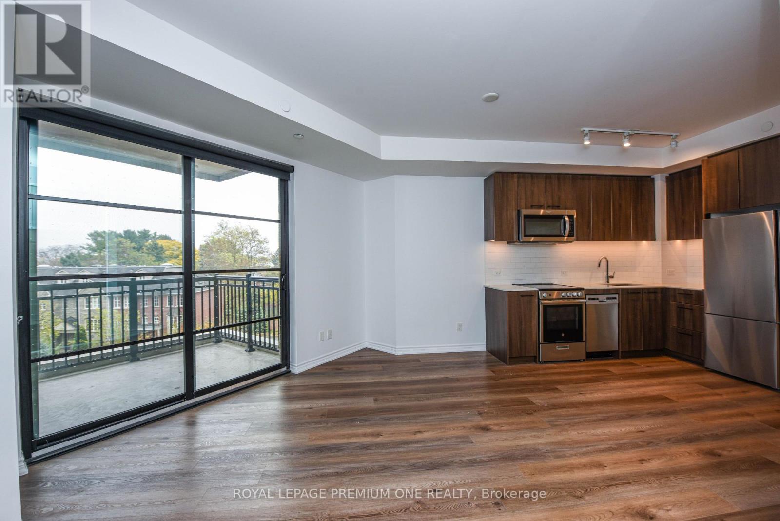 401 - 571 Prince Edward Drive N, Toronto, Ontario  M8X 0A1 - Photo 11 - W13152666