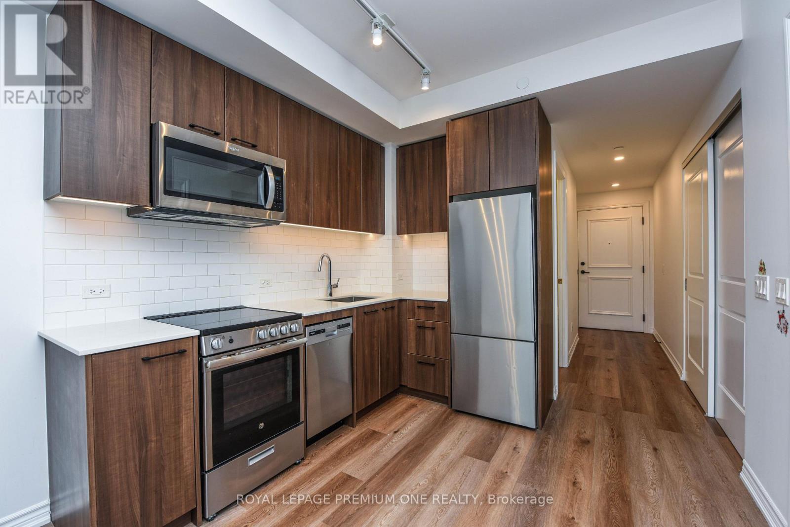 401 - 571 Prince Edward Drive N, Toronto, Ontario  M8X 0A1 - Photo 12 - W13152666