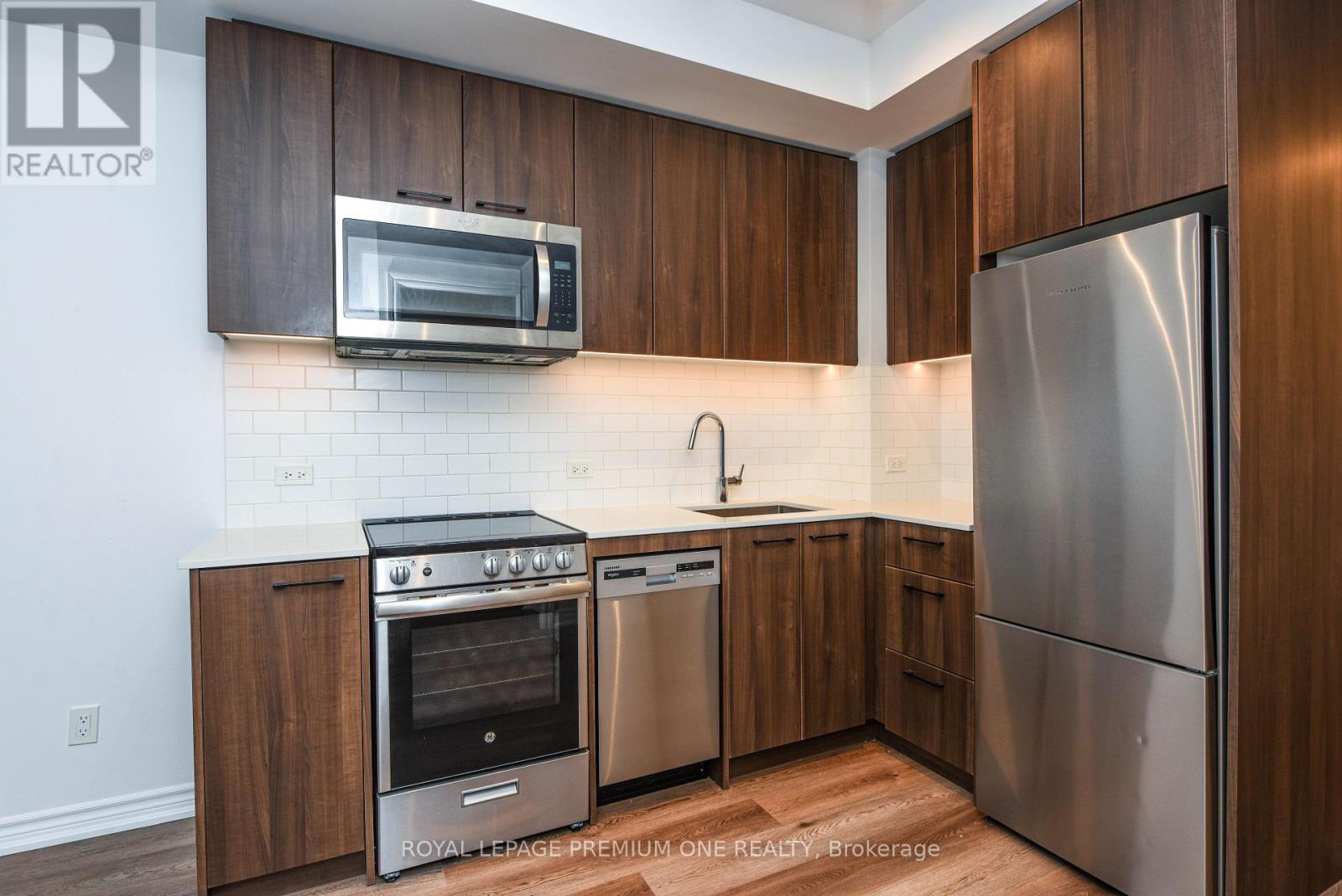 401 - 571 Prince Edward Drive N, Toronto, Ontario  M8X 0A1 - Photo 19 - W13152666
