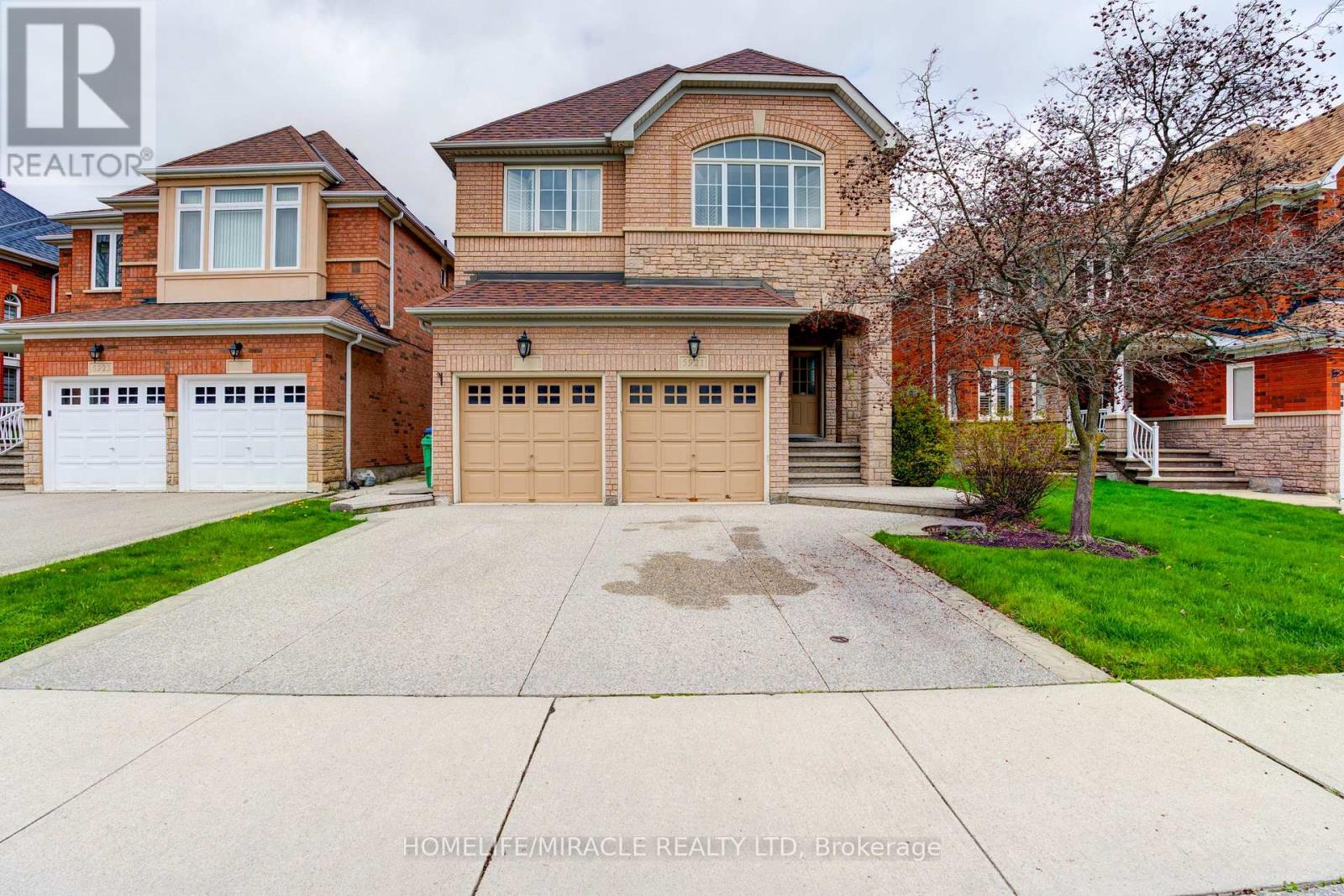 5921 SUMMERSIDE DRIVE, Mississauga, Ontario