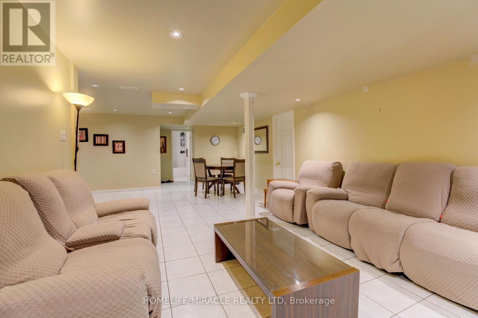 5921 Summerside Drive, Mississauga, Ontario  L5M 6K9 - Photo 11 - W13152702