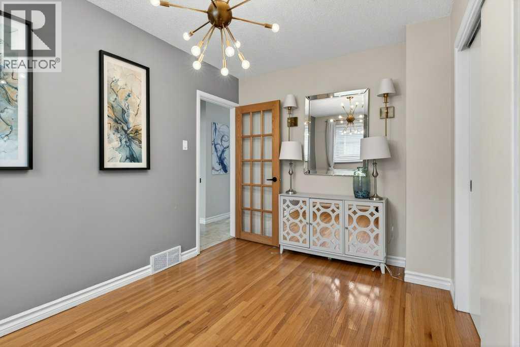 425 Woodland Crescent SE, Calgary, Alberta  T2J 1J7 - Photo 25 - A2296843