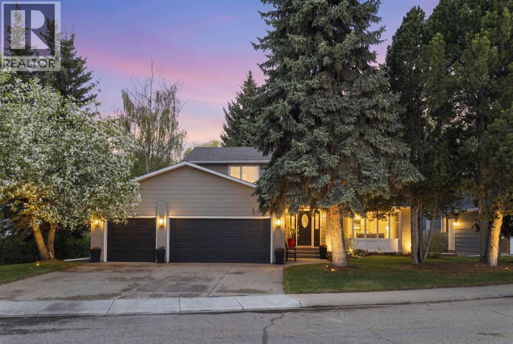 111 Lake Mead Place SE, Calgary, Alberta  T2J 3Z7 - Photo 1 - A2310840