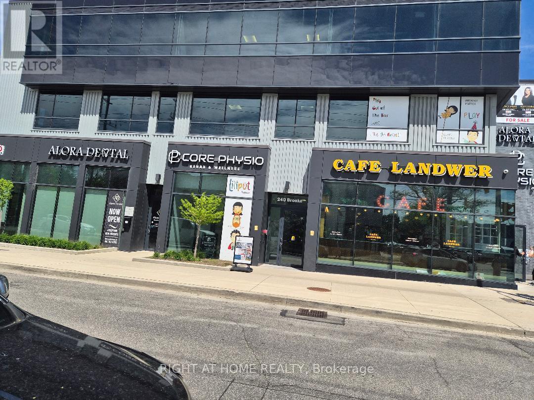 BSMT - 1912 AVENUE ROAD, Toronto, Ontario