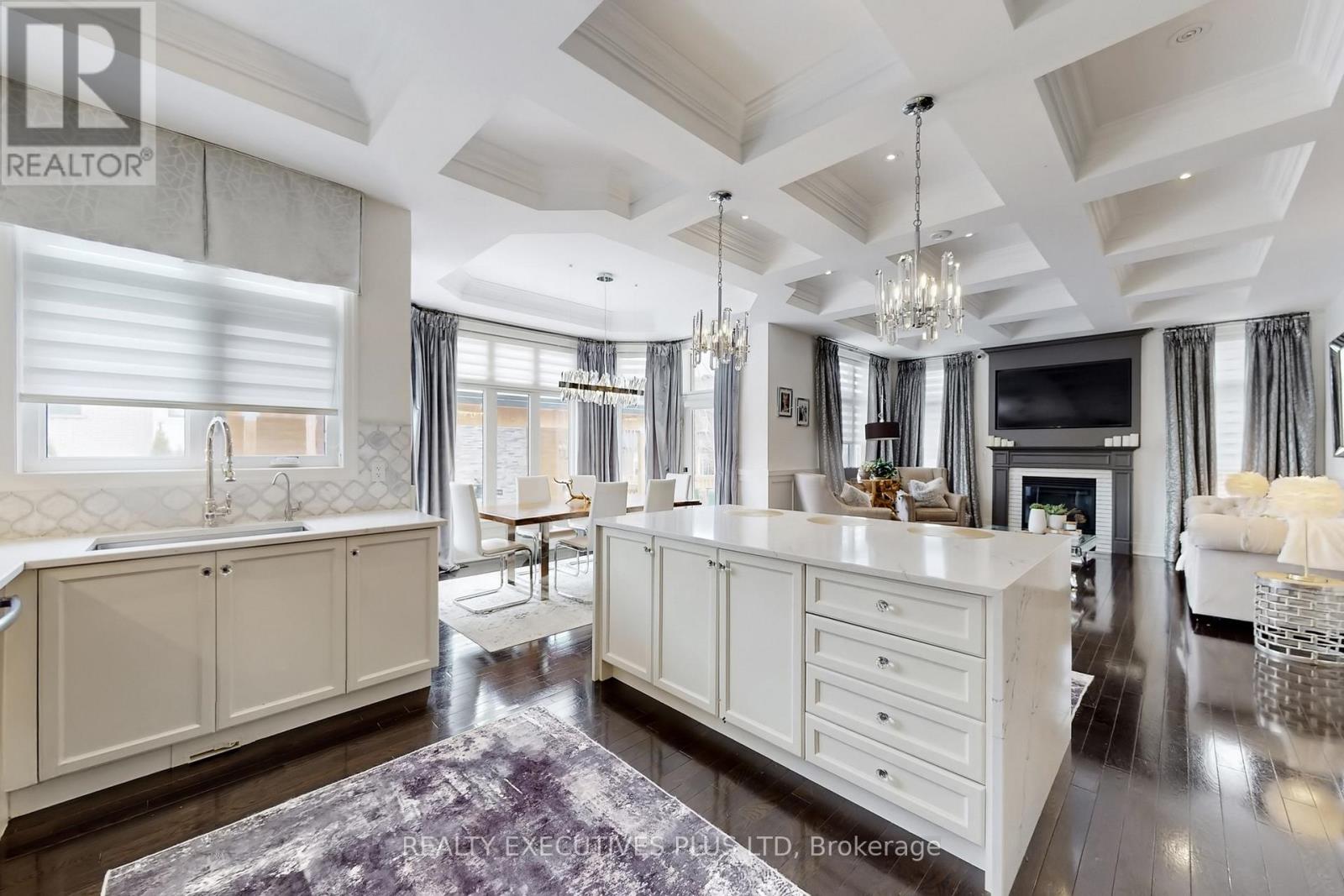 10 Sim Hill Crescent, King, Ontario L7B 0C4 - Photo 11 - N13039292