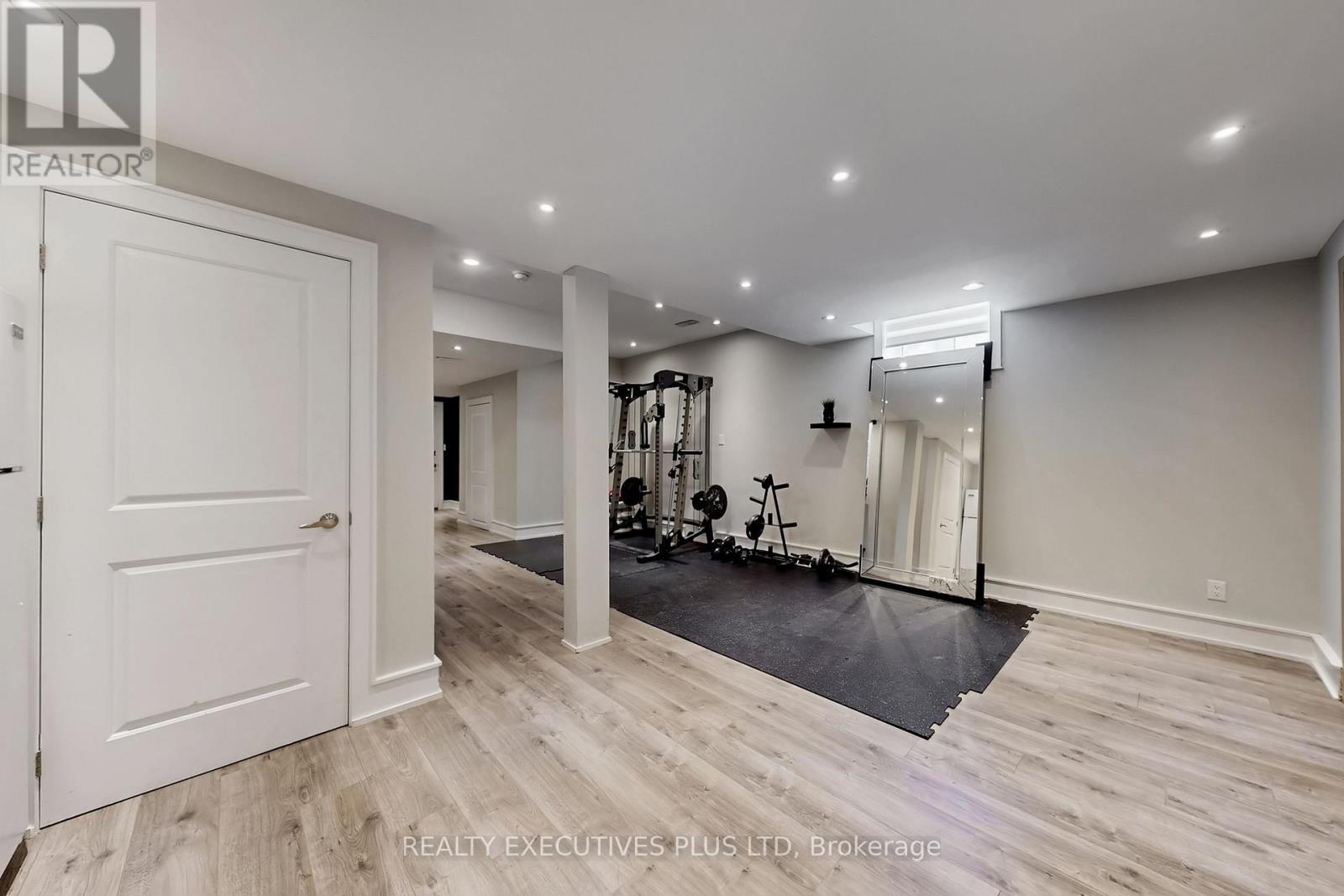 10 Sim Hill Crescent, King, Ontario L7B 0C4 - Photo 36 - N13039292