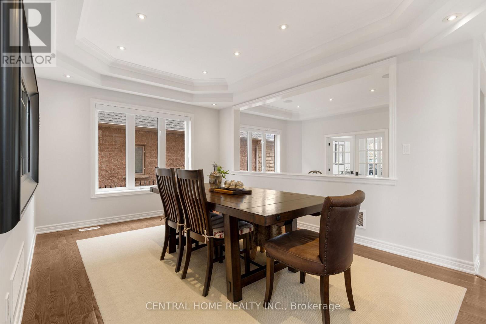 2479 Bon Echo Drive, Oakville, Ontario  L6H 7R1 - Photo 10 - W13092994