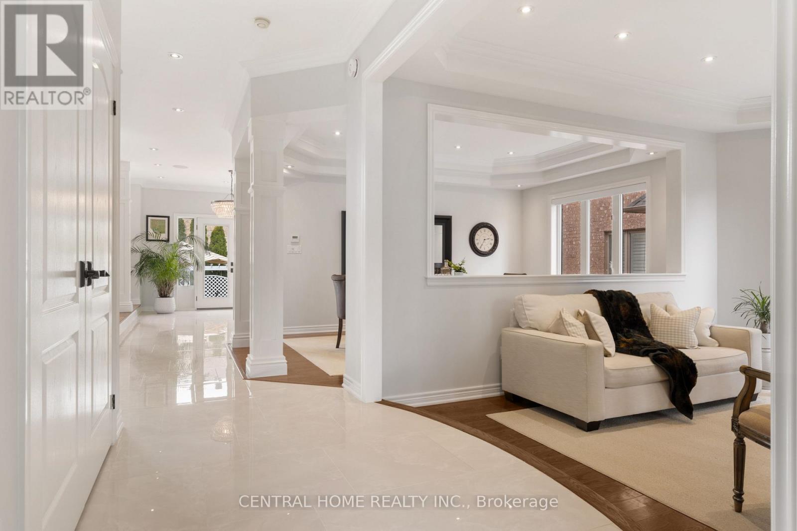 2479 Bon Echo Drive, Oakville, Ontario  L6H 7R1 - Photo 6 - W13092994
