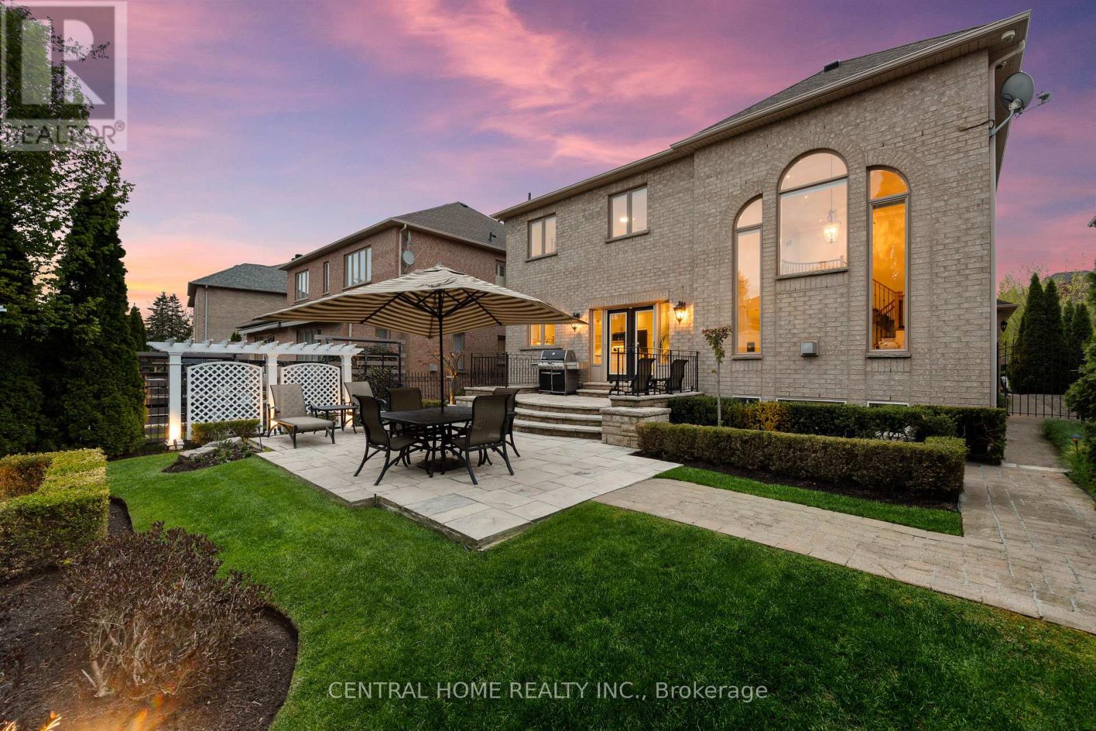 2479 Bon Echo Drive, Oakville, Ontario  L6H 7R1 - Photo 39 - W13092994