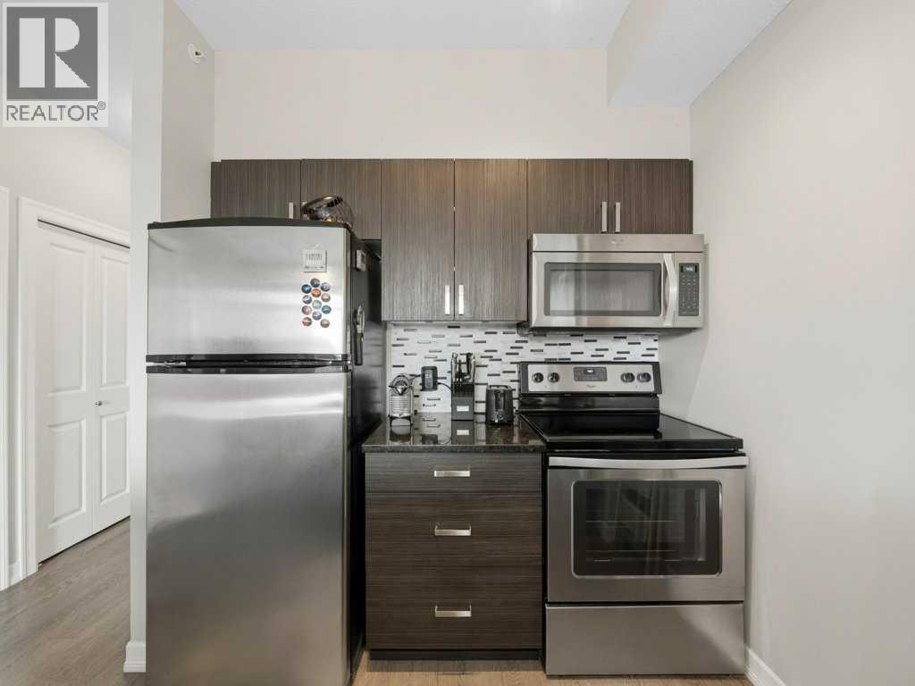 401, 117 Copperpond Common Se, Calgary, Alberta  T2Z 5E2 - Photo 12 - A2313134
