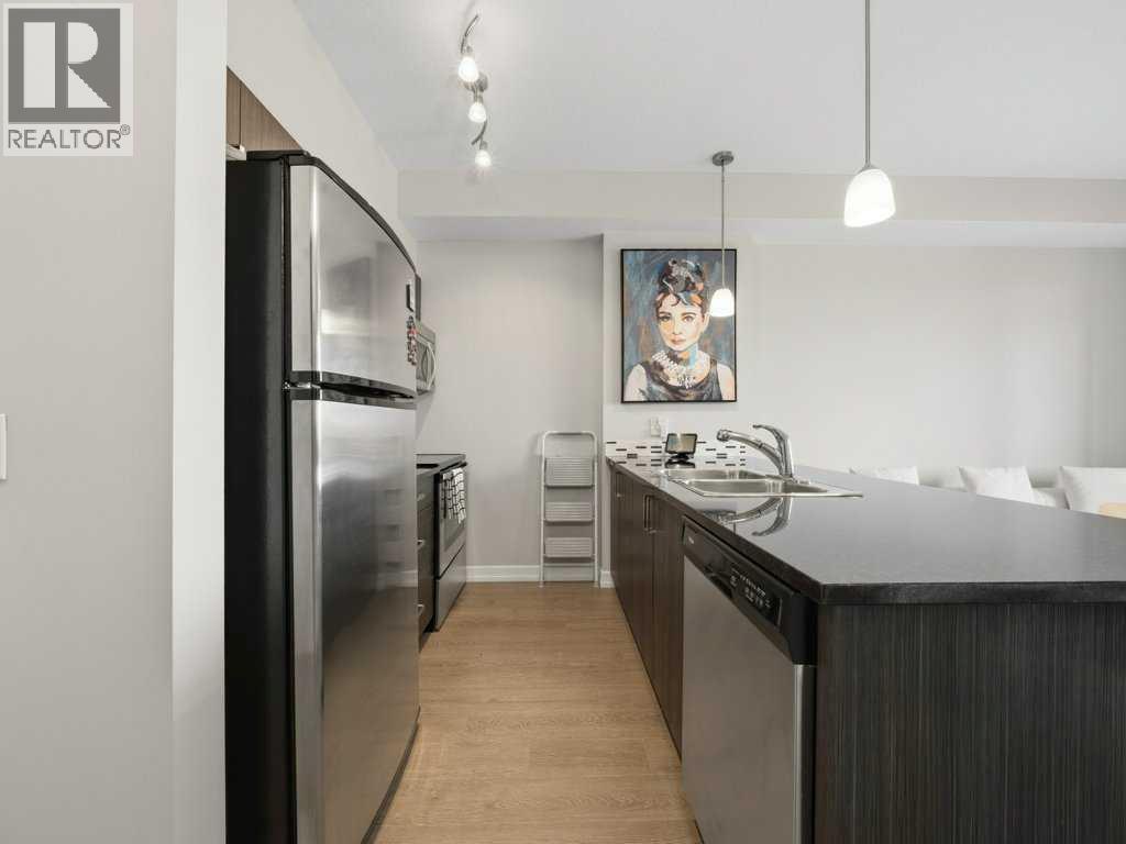401, 117 Copperpond Common Se, Calgary, Alberta  T2Z 5E2 - Photo 13 - A2313134
