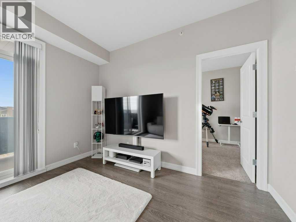 401, 117 Copperpond Common Se, Calgary, Alberta  T2Z 5E2 - Photo 9 - A2313134