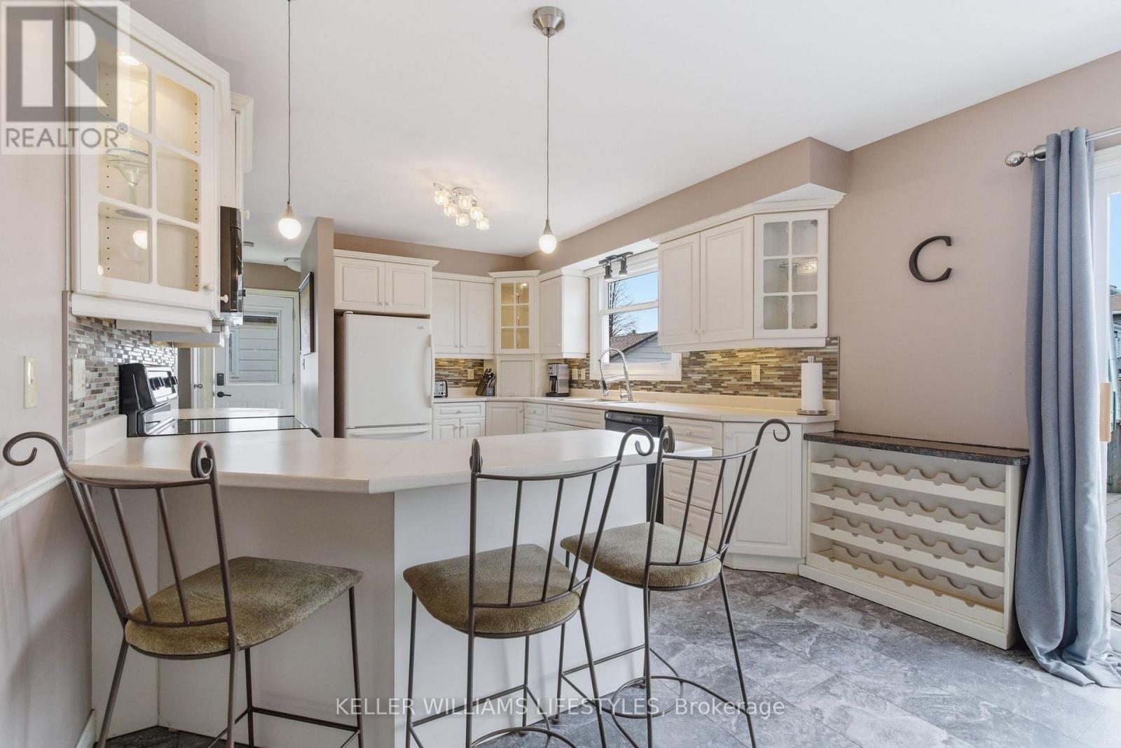 41 Dyer Street, St. Thomas, Ontario  N5R 5K2 - Photo 10 - X13152744