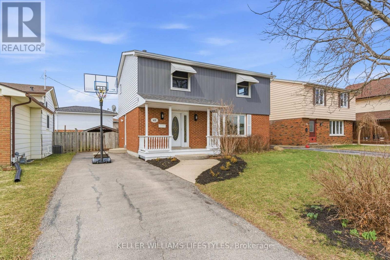 41 Dyer Street, St. Thomas, Ontario  N5R 5K2 - Photo 2 - X13152744