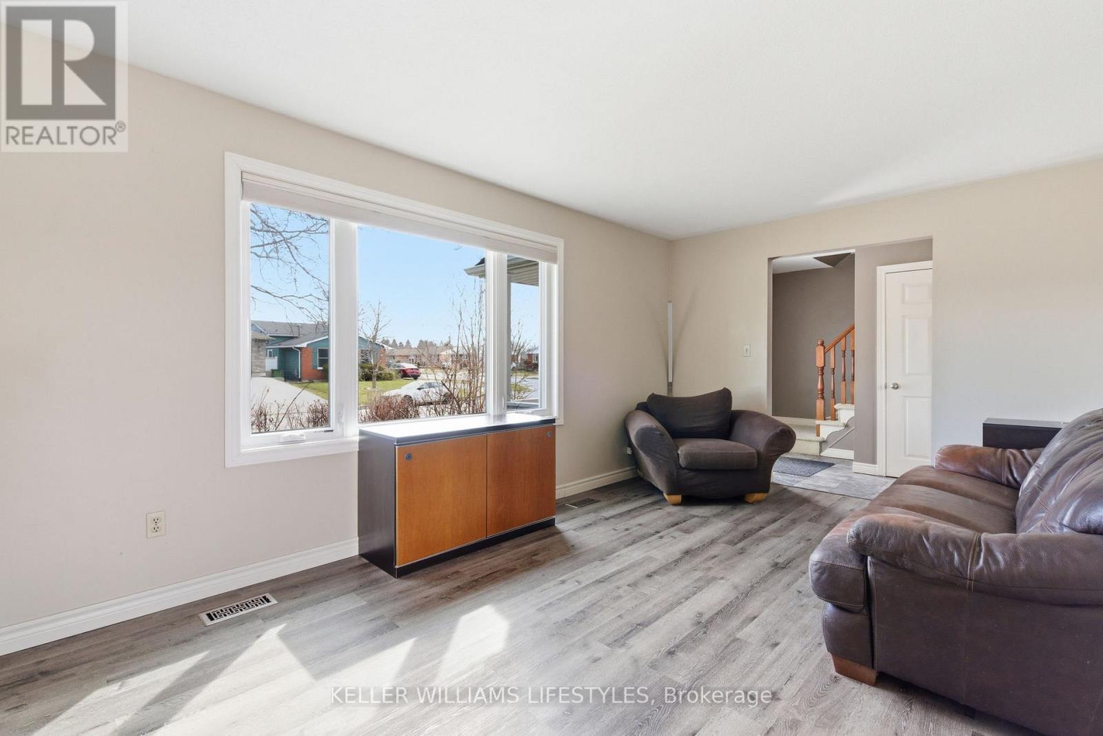 41 Dyer Street, St. Thomas, Ontario  N5R 5K2 - Photo 6 - X13152744