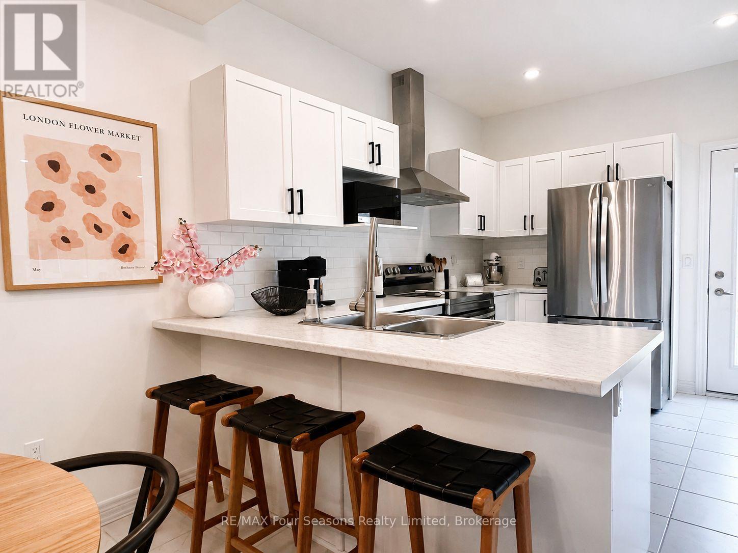 26 Shipley Avenue, Collingwood, Ontario  L9Y 5M7 - Photo 6 - S13046888