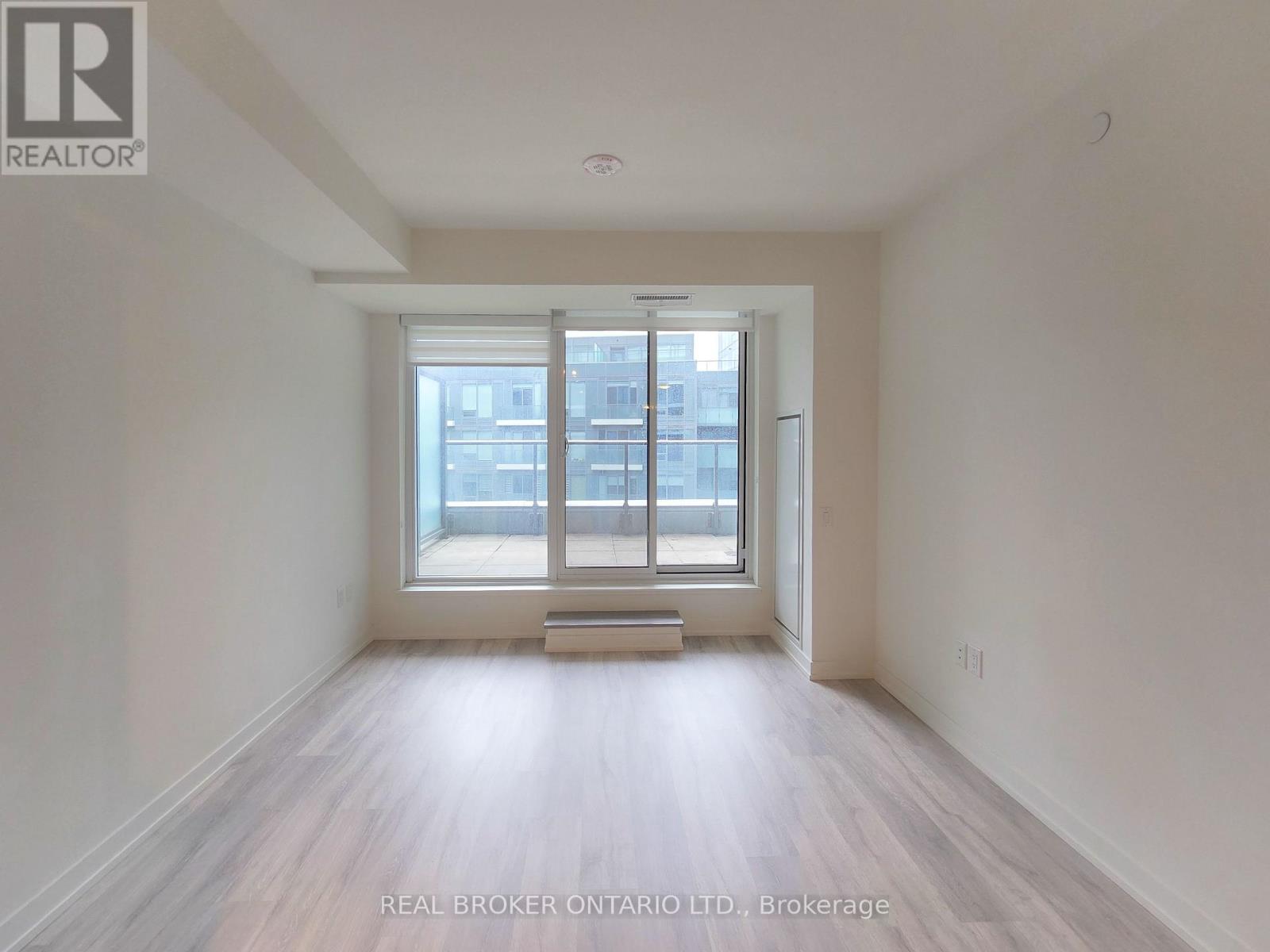S518 - 8 Olympic Garden Drive, Toronto, Ontario  M2M 4E7 - Photo 7 - C13108622