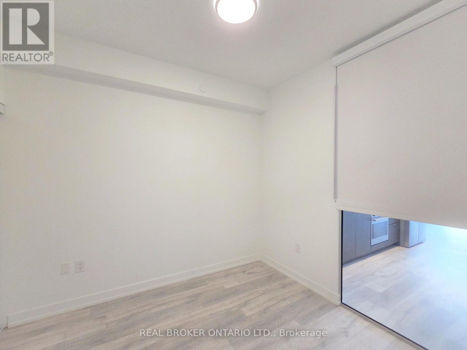 S518 - 8 Olympic Garden Drive, Toronto, Ontario  M2M 4E7 - Photo 11 - C13108622