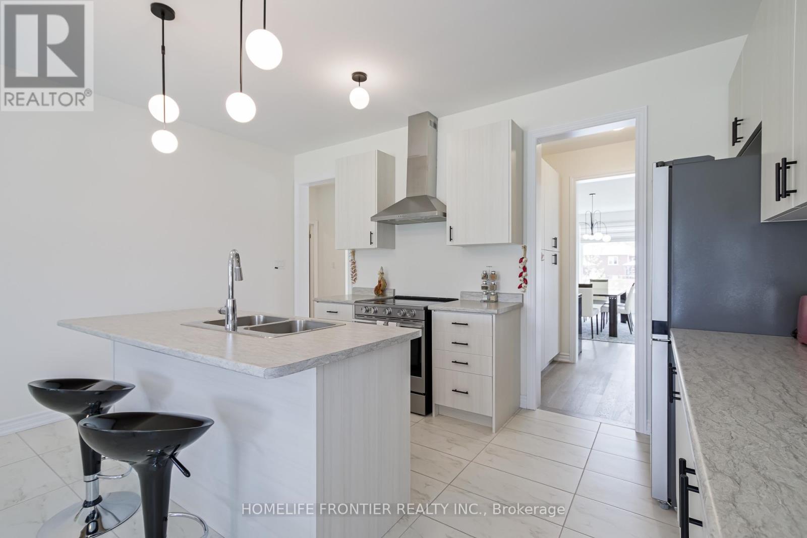 172 Ramblewood Drive S, Wasaga Beach, Ontario  L9Z 0L6 - Photo 13 - S13027534