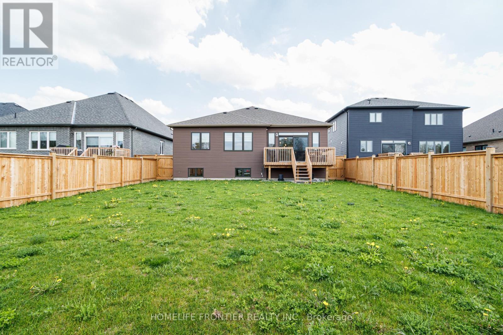 172 Ramblewood Drive S, Wasaga Beach, Ontario  L9Z 0L6 - Photo 19 - S13027534