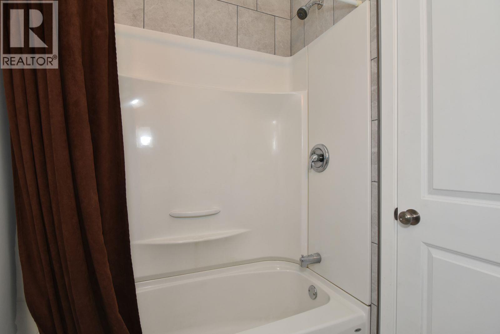 2592 Alpen Paradies Road Unit# #38, Blind Bay, British Columbia  V0E 1H1 - Photo 47 - 10387905
