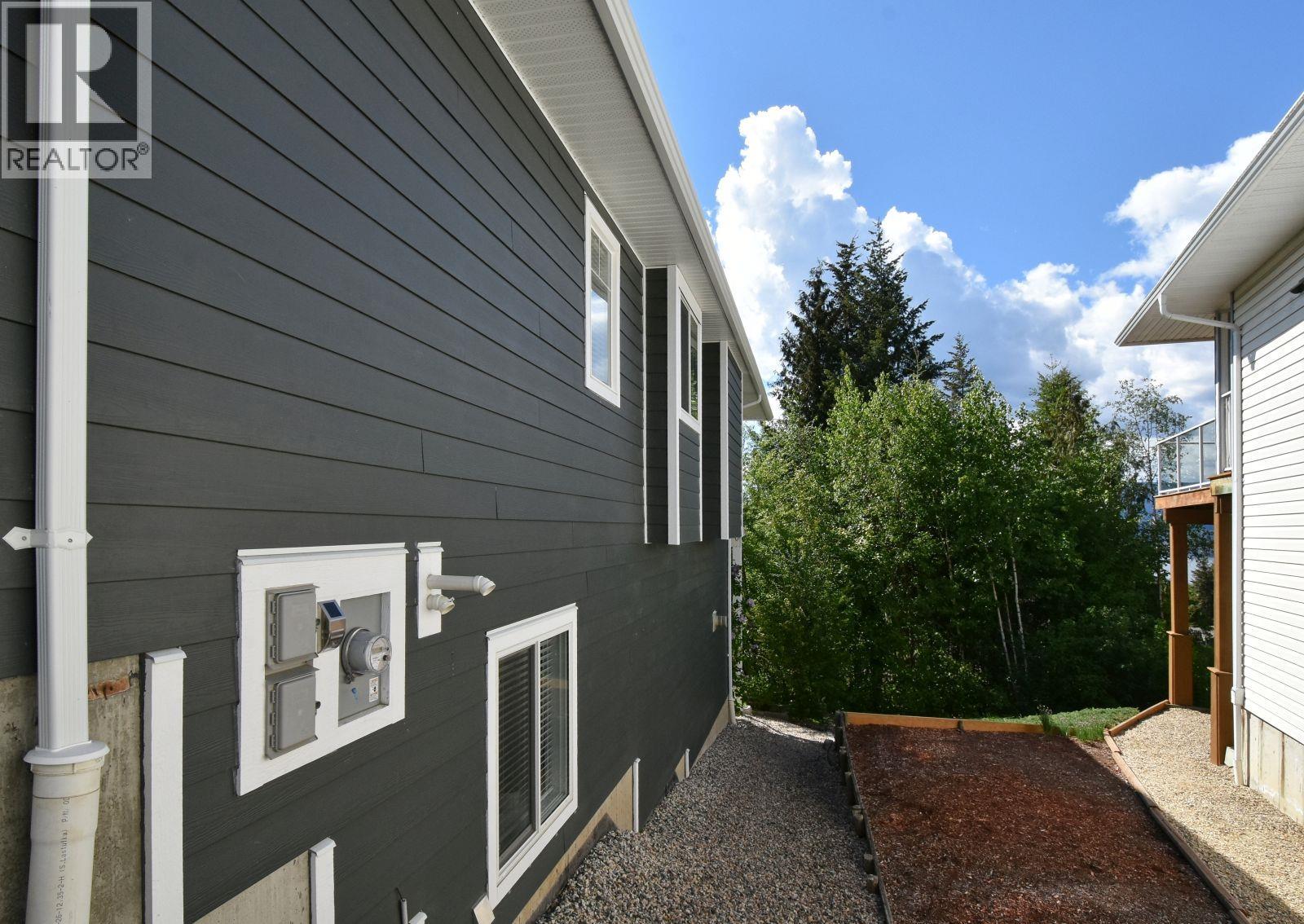 2592 Alpen Paradies Road Unit# #38, Blind Bay, British Columbia  V0E 1H1 - Photo 59 - 10387905